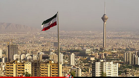 ইরান থেকে দেশে ফিরছেন ২০০ বাংলাদেশি