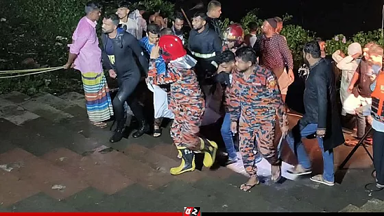 ঈদে ঘুরতে গিয়ে সেতু ভেঙে নিহতের সংখ্যা বেড়ে ৪
