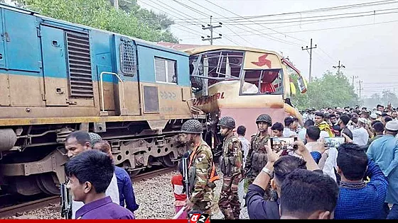 চট্টগ্রামের সঙ্গে সারাদেশের রেল যোগাযোগ স্বাভাবিক