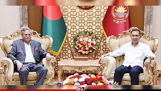 বঙ্গভবনে রাষ্ট্রপতির সঙ্গে প্রধানমন্ত্রীর সাক্ষাৎ