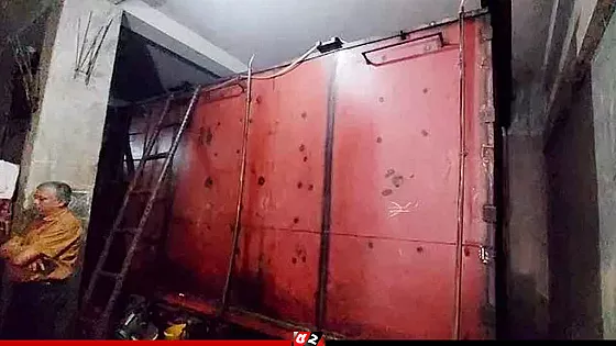 আবাসিক ভবন থেকে ১৮ হাজার লিটার জ্বালানি জব্দ