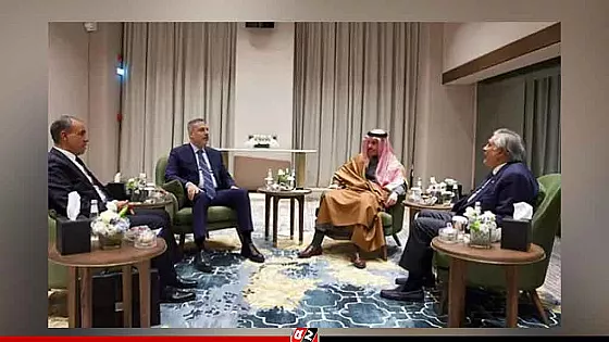 ইরান যুদ্ধ বন্ধে পাকিস্তানে চার দেশের পররাষ্ট্রমন্ত্রীদের সাক্ষাৎ