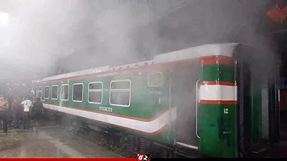 চলন্ত ট্রেনে আগুন, সিলেটের সঙ্গে সারাদেশের রেল যোগাযোগ বন্ধ  