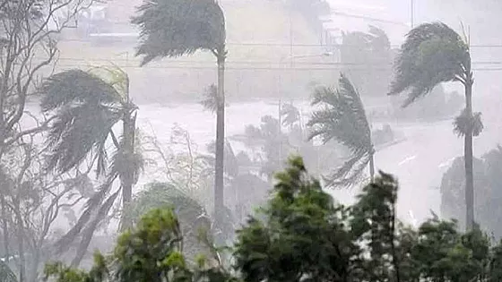 রাতের মধ্যে দেশের ১১ অঞ্চলে ঝড়ের আভাস