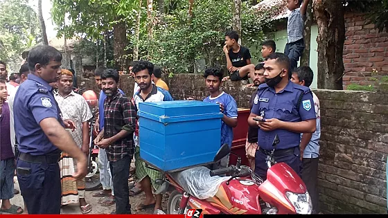 অবৈধ বহনের সময় ৫০ লিটার পেট্রোলসহ মোটরসাইকেল জব্দ