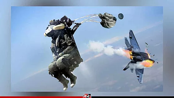 ভূপাতিত যুদ্ধবিমানের পাইলটের আত্মরক্ষার কৌশল