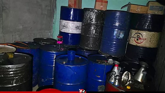 অবৈধভাবে মজুত করা ১৬০০ লিটার জ্বালানি তেল জব্দ