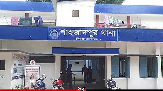 ট্যাংকলরির ধাক্কায় পশুচিকিৎসকের মৃত্যু 