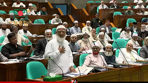 সংসদ অধিবেশন থেকে বিরোধী দলের ওয়াকআউট