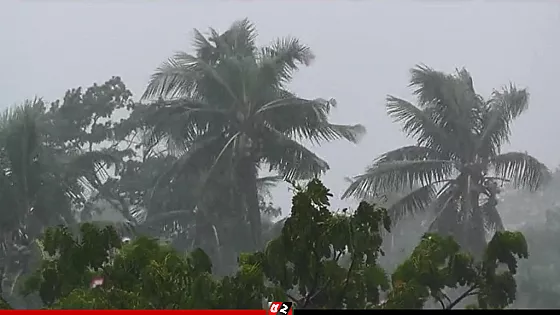 সকাল ৯টার মধ্যে ঢাকাসহ ১৯ জেলায় ৬০ কি.মি. বেগে ঝড়ের পূর্বাভাস