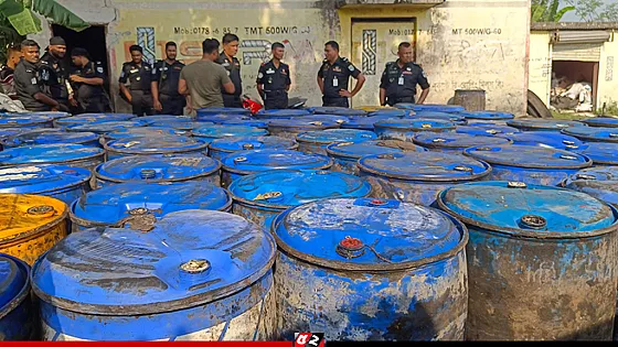 সারাদেশে মজুত করা ১ লাখ ৬৫ হাজার লিটার ভোজ্য তেল জব্দ