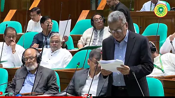 ২০৩৪ সালের মধ্যে ট্রিলিয়ন ডলারের অর্থনীতি অর্জনের লক্ষ্যে কাজ করছে সরকার: অর্থমন্ত্রী