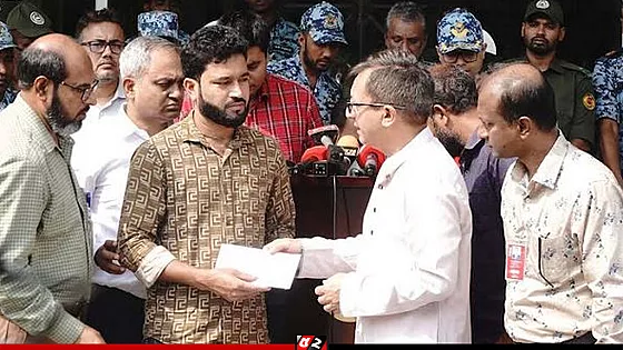 দেশে পৌঁছেছে বাহরাইনে নিহত প্রবাসী বাংলাদেশি গিরিশের মরদেহ 