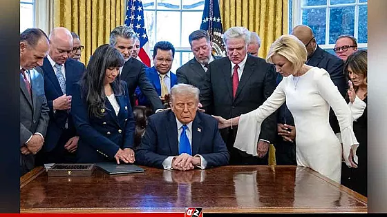 ওভাল অফিস থেকে বাইবেল পাঠ করবেন ট্রাম্প