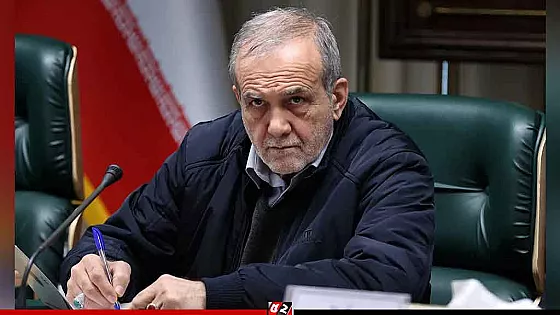 ‘ইরানের তেল রপ্তানিতে বাধা দিলে বিশ্বকে চড়া মূল্য দিতে হবে’