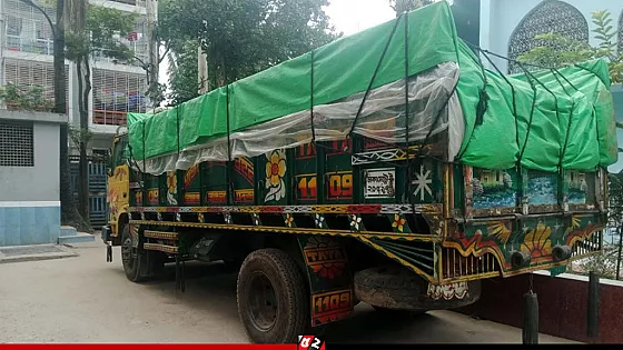 ট্রাকসহ ৩৬১ বস্তা সরকারি চাল জব্দ, আটক ৩