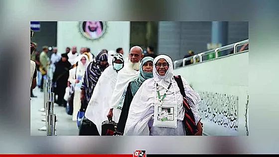 সৌদিতে পৌঁছালেন ২৭ হাজার ৩২৫ হজযাত্রী