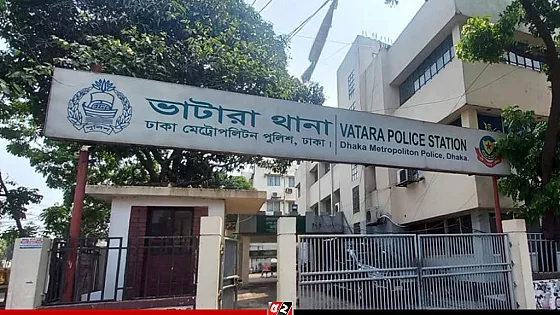 গলায় ছুরি ঠেকিয়ে ডাকাতির চেষ্টা রুখে দিলো ৭৮ বছরের বৃদ্ধ