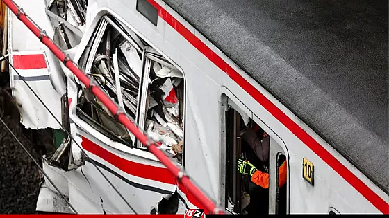 ইন্দোনেশিয়ায় দুই ট্রেনের সংঘর্ষে নিহত বেড়ে ১৪