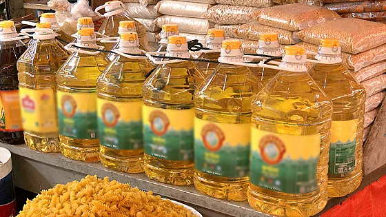 এবার বাড়লো ভোজ্যতেলের দাম