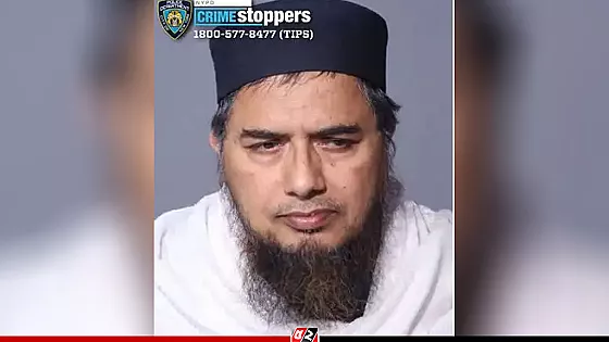 যুক্তরাষ্ট্রে মসজিদে দুই শিশুকে নিপীড়নের মামলায় বাংলাদেশি ইমাম গ্রেপ্তার