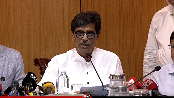 দেশীয় খামারিদের স্বার্থে সীমান্তবর্তী অঞ্চলে বসবে না পশুর হাট: প্রাণিসম্পদ মন্ত্রী 