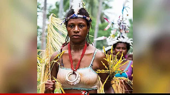 ঘন অরণ্যের অন্তরালে রহস্যময় ‘করোয়াই গোষ্ঠী’, শাস্তি হিসেবে মানবভক্ষণ