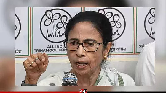মমতার এক ঘোষণায় নজিরবিহীন সাংবিধানিক সংকটে পশ্চিমবঙ্গ!