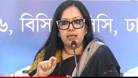 এমপি হতে চাইলে তার সন্তানকে এলাকার স্কুলে পড়াতে হবে : রুমিন ফারহানা