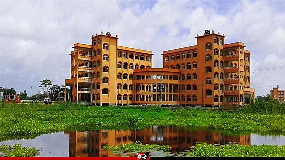 বরিশাল বিশ্ববিদ্যালয়ে ‘কমপ্লিট শাটডাউন’ ঘোষণা