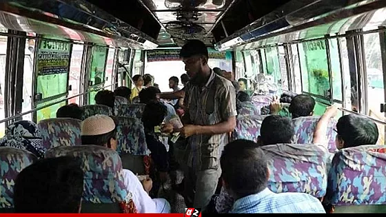 সপ্তাহে ৭ দিনই শিক্ষার্থীদের জন্য ‘হাফ পাস’ কার্যকর