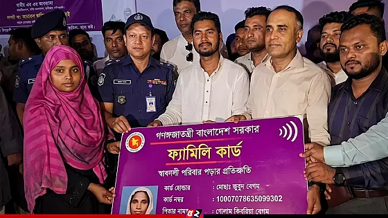 রাজনৈতিক বিবেচনায় আমরা ফ্যামিলি কার্ড দেই না : প্রবাসী কল্যাণ প্রতিমন্ত্রী