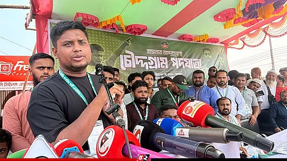 আর কখনও আওয়ামী লীগকে এদেশে রাজনীতি করতে দেওয়া হবে না :হাসনাত