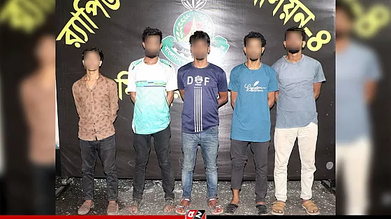 রাজধানীতে চালককে হত্যা করে অটোরিক্সা ছিনতাইয়ের ঘটনায় গ্রেপ্তার ৫