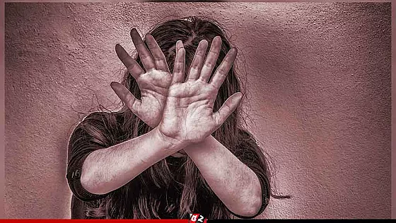 এবার গৃহবধূকে ধর্ষণের অভিযোগে নেতাকে গণপিটুনি
