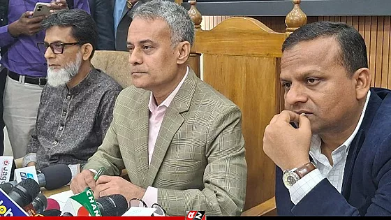 চালকের ভুল আর যাত্রীদের অসচেতনতার কারনে ১৫ জনের মৃত্যু; সড়ক পরিবহন মন্ত্রী