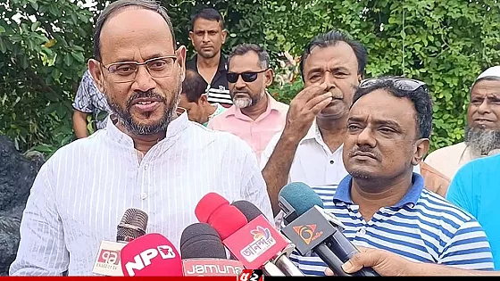 চামড়া সংরক্ষণে বিনামূল্যে লবণ দিচ্ছে সরকারঃ সুলতান সালাউদ্দিন টুকু
