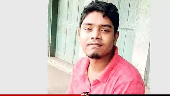 পাবনার ঈশ্বরদীতে ট্রেনের ধাক্কায় যুবকের মৃত্যু