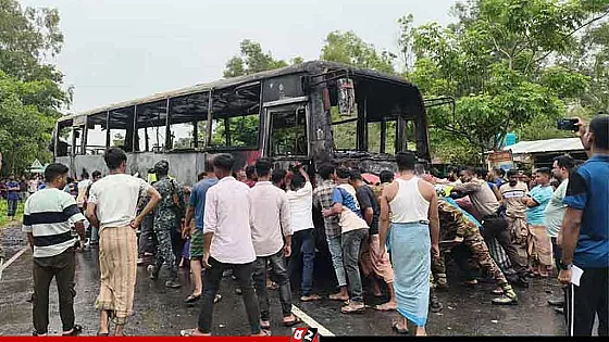 ফটিকছড়িতে বাসচাপায় বাবা-ছেলের মৃত্যু