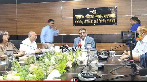 আদ্‌-দ্বীনে ৬ শিশুর মৃত্যুর ঘটনায় তিন দিনের মধ্যে তদন্ত প্রতিবেদন: স্বাস্থ্যমন্ত্রী