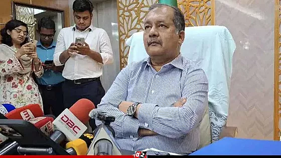 সাংবাদিকদের কাজে বাধা সহ্য করা হবে না: তথ্যমন্ত্রী