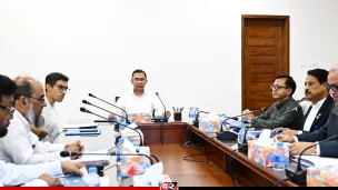 বন্ধ ও অলাভজনক কারখানায় বিনিয়োগ আকৃষ্ট করতে রোড শো করবে সরকার