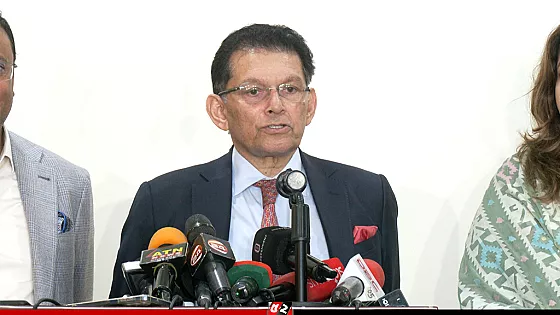 দায়িত্ব ছাড়ার বিষয়ে হুমায়ুন রশীদ চৌধুরীর উদাহরণ টানলেন পররাষ্ট্রমন্ত্রী