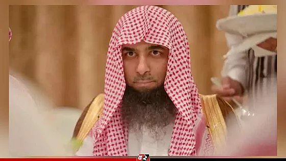 'মুসল্লিদের কষ্ট দেবেন না'- খুতবা থামিয়ে সতর্ক করলেন মসজিদে নববির ইমাম