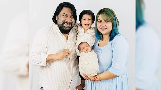 ‘শ্রেষ্ঠ নিয়ামতে’ সিক্ত চাষী আলম