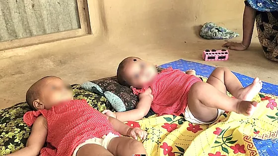 জমজ কন্যাসন্তানের জন্ম, স্ত্রীকে তালাক দেওয়ার অভিযোগ স্বামীর বিরুদ্ধে