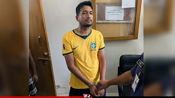 টিকিটবিহীন যাত্রীকে জরিমানার জেরে স্টেশন মাস্টারের ওপর হামলা, আটক ১   