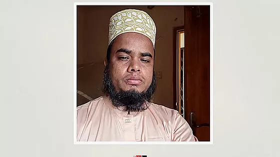 মসজিদের ভেতরে ইমামের ঝুলন্ত লাশ, পাশে মিলল চিরকুট