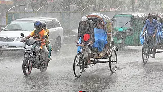 দুপুরের মধ্যে দেশের ১১ অঞ্চলে ঝড়ের আভাস, নদীবন্দরে সতর্ক সংকেত   