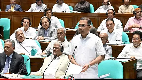 চাকরির অপেক্ষা নয়, তরুণরা নিজেরাই কর্মসংস্থান তৈরি করবে: প্রধানমন্ত্রী